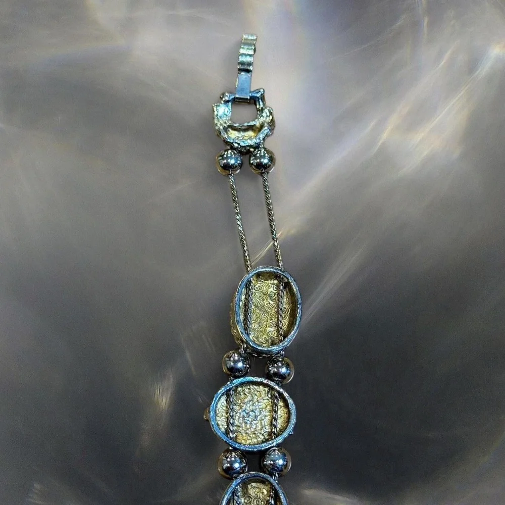 Vintage Silver-Tone Black Cabochon Scarab‎ Statement Bracelet