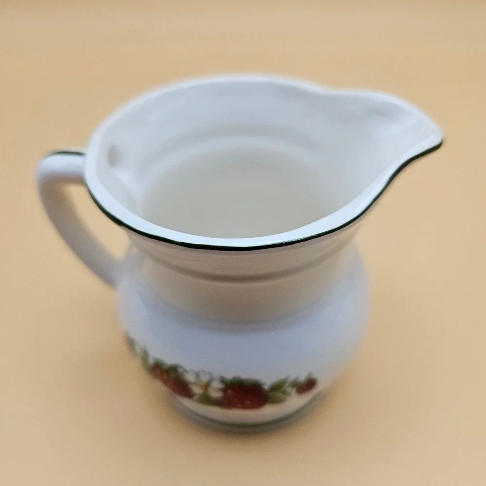 Sheffield Strawberries n‎ Cream Enamel Saucepan Pot with Creamer Pitcher Set