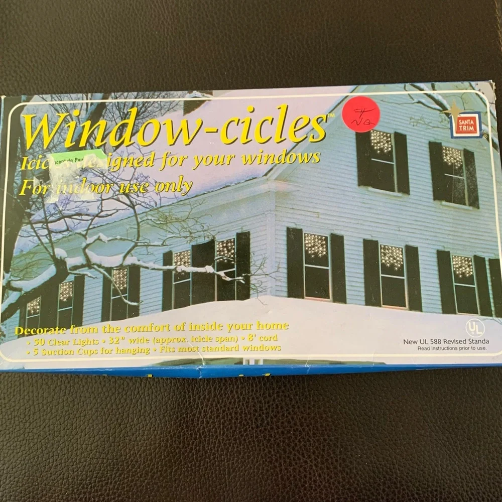 Santa Trim Window - Cicles 50 Clear String Lights Indoor Hanging Icicles 32