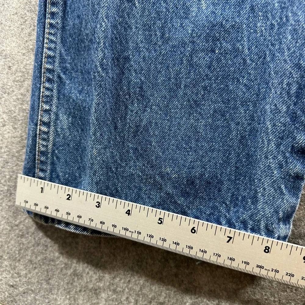 Levis measurements waist