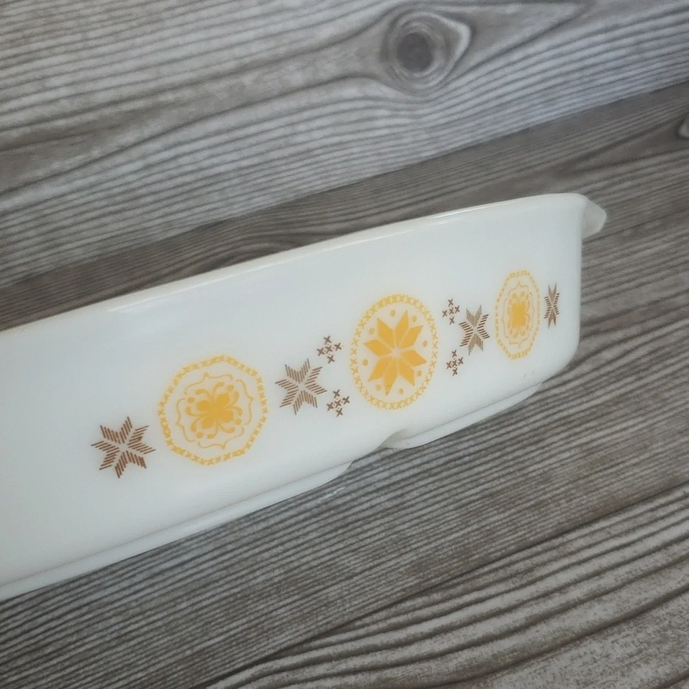 Pyrex qt 12