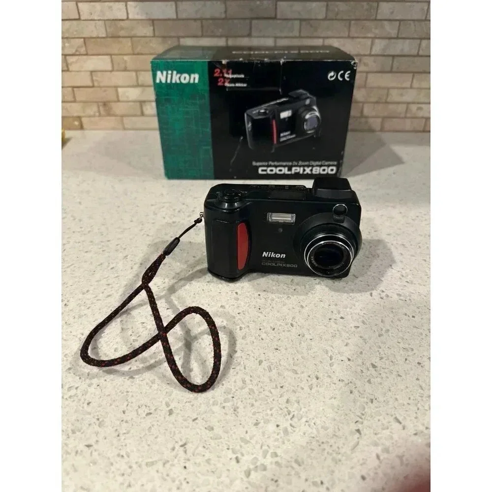 Nikon cool pix