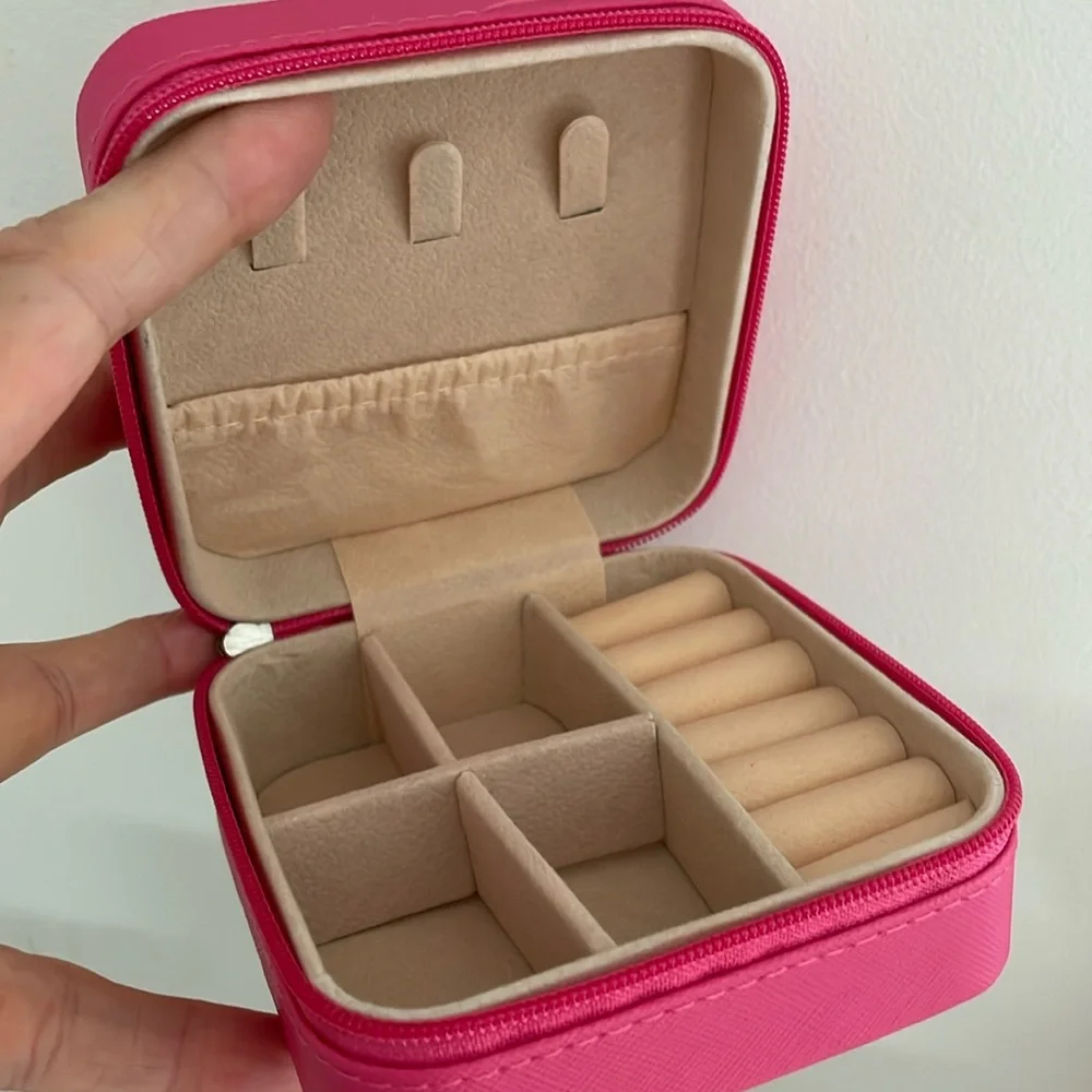 NWT hot pink travel jewelry box storage case rings, earrings, necklaces vegan
