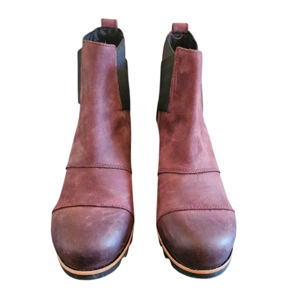 Sorel Addington Burgundy Chelsea Waterproof Leather Block Heel Boots Size 8