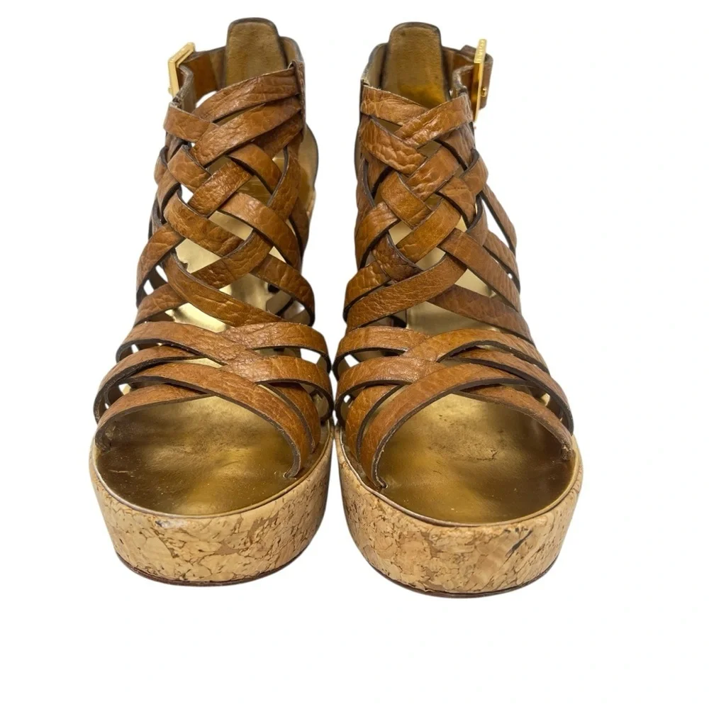 Tory Burch heel elegant