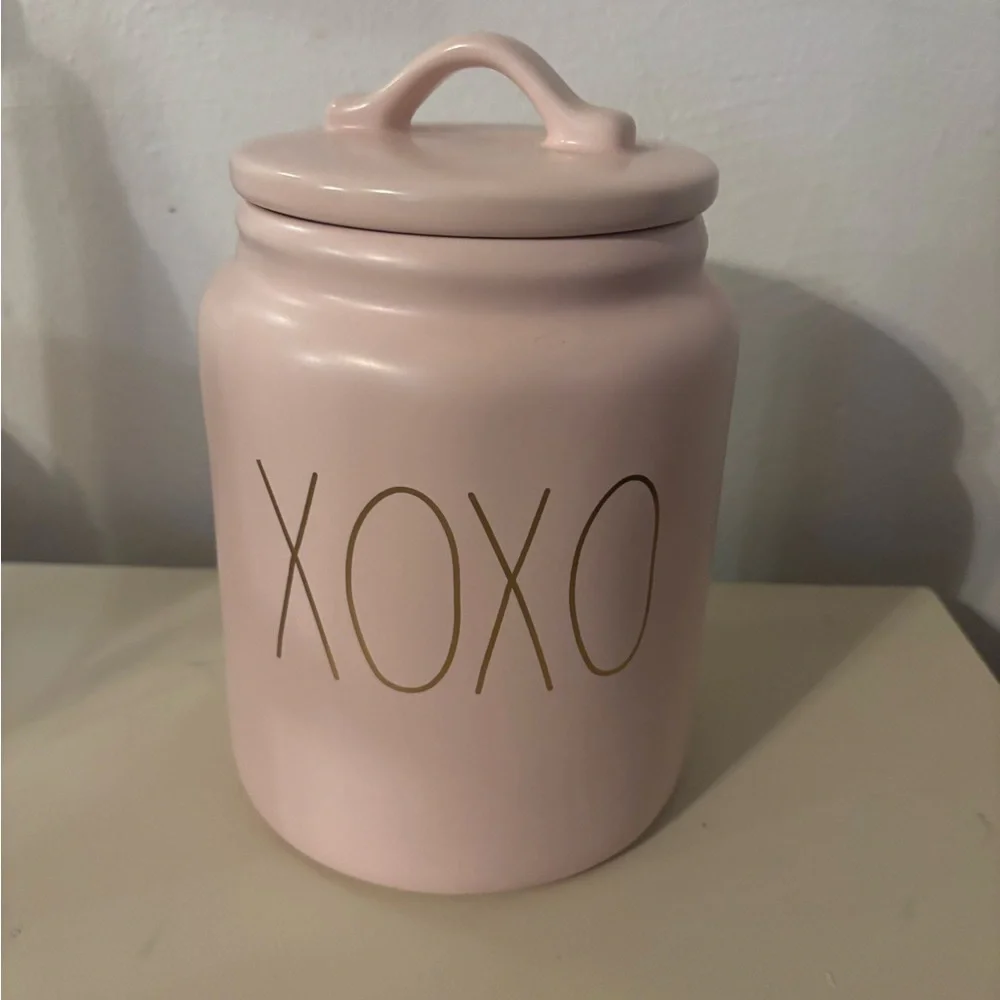 Rae Dunn Valentine’s Day XOXO Canister