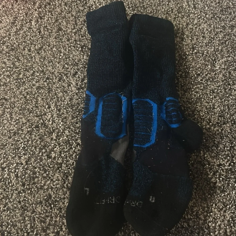 N/A four pairs