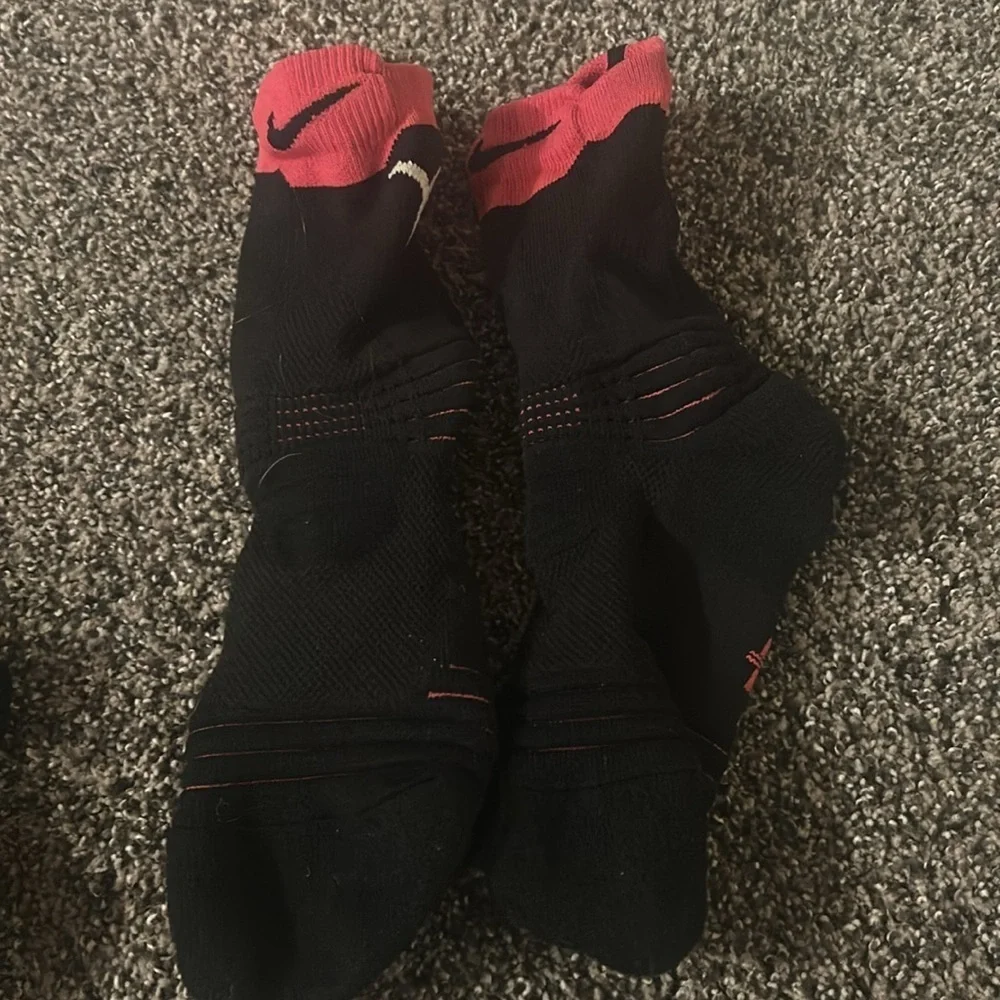 N/A four pairs