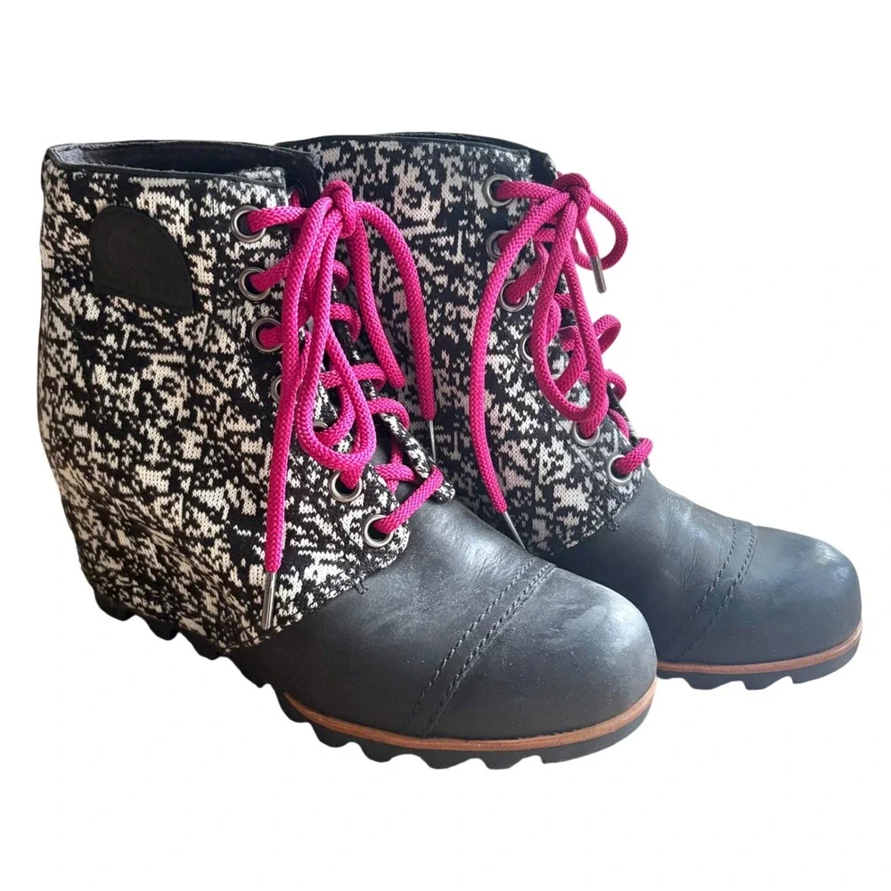 $160 SOREL Solar PDX Wedge Boots Wmns 10 Leather Black White Knit Hot Pink Laces