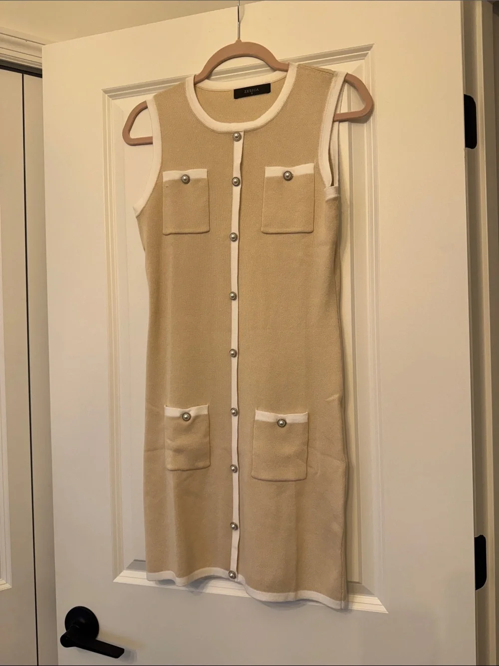 Zesica sleeveless mini