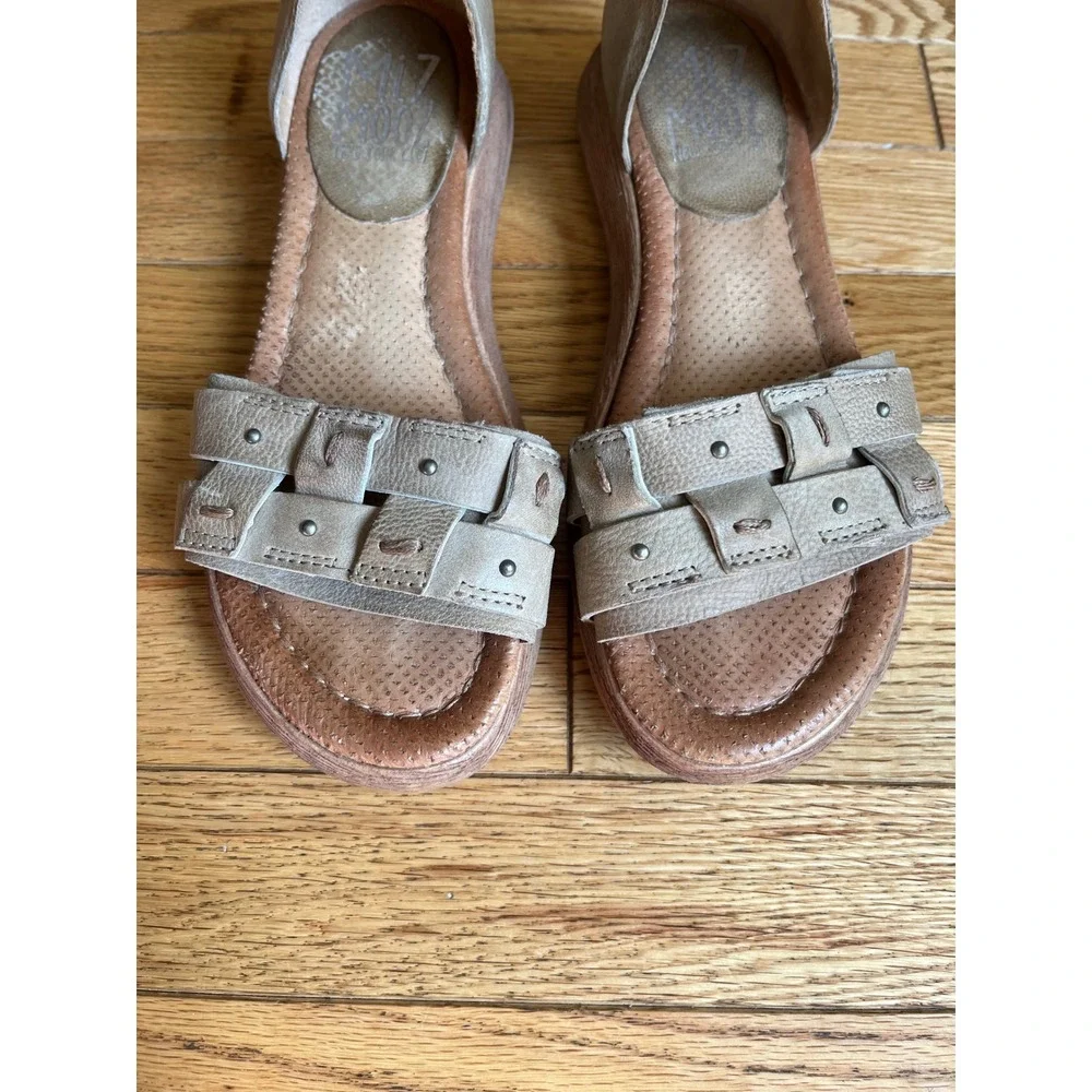 Miz Mooz Leather Woven Studded Platform Ankle Strap Sandals Taupe 37/6.5 or 7