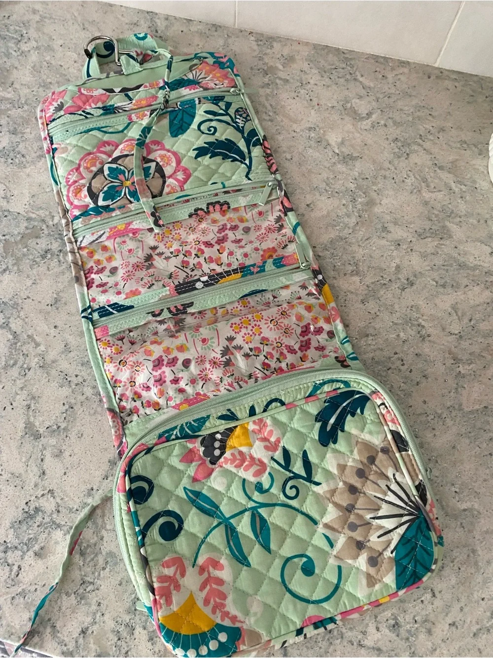 Vera Bradley Mint Floral Quilted makeup accessories with Pink & Teal Accents