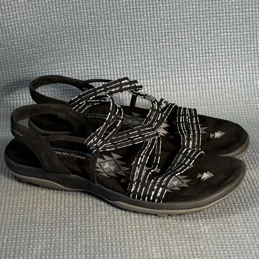 Skechers women reggae