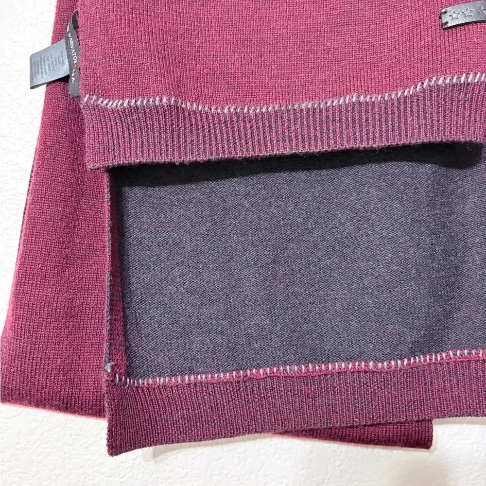 John Varvatos elegant scarf