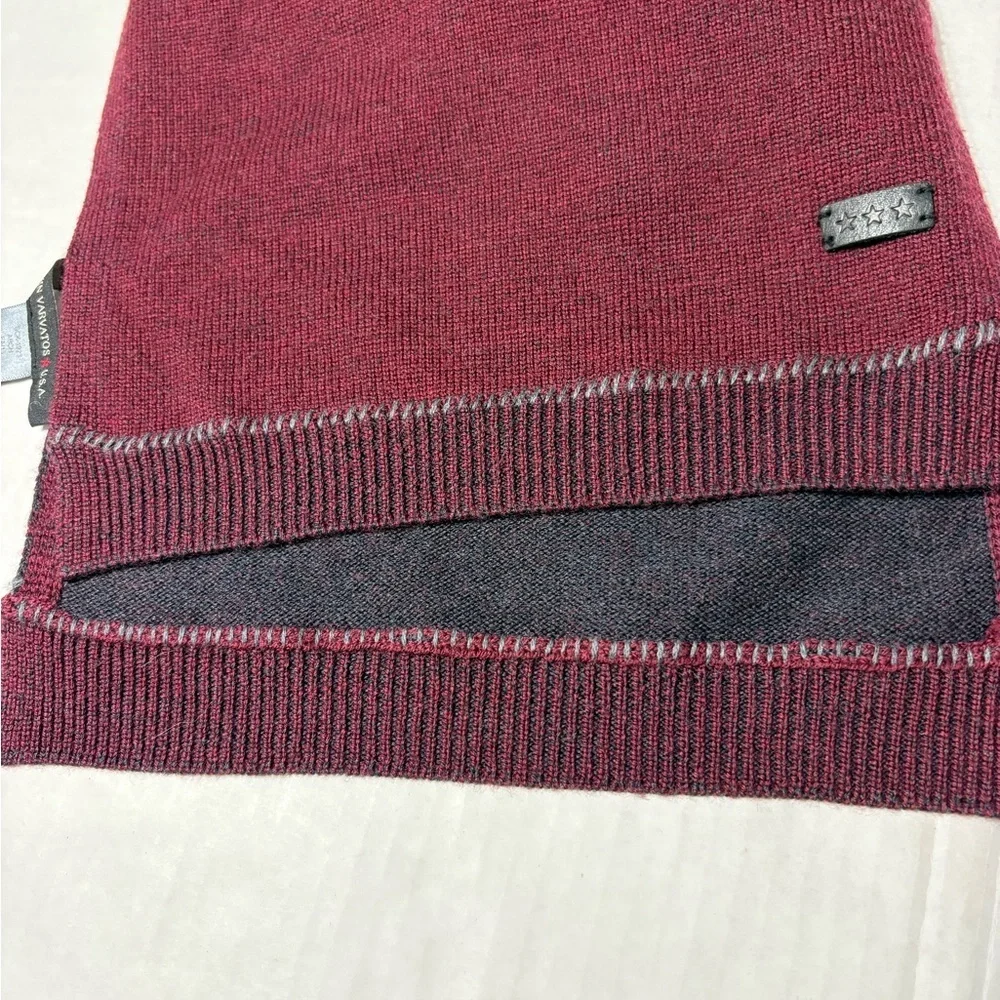 John Varvatos elegant scarf