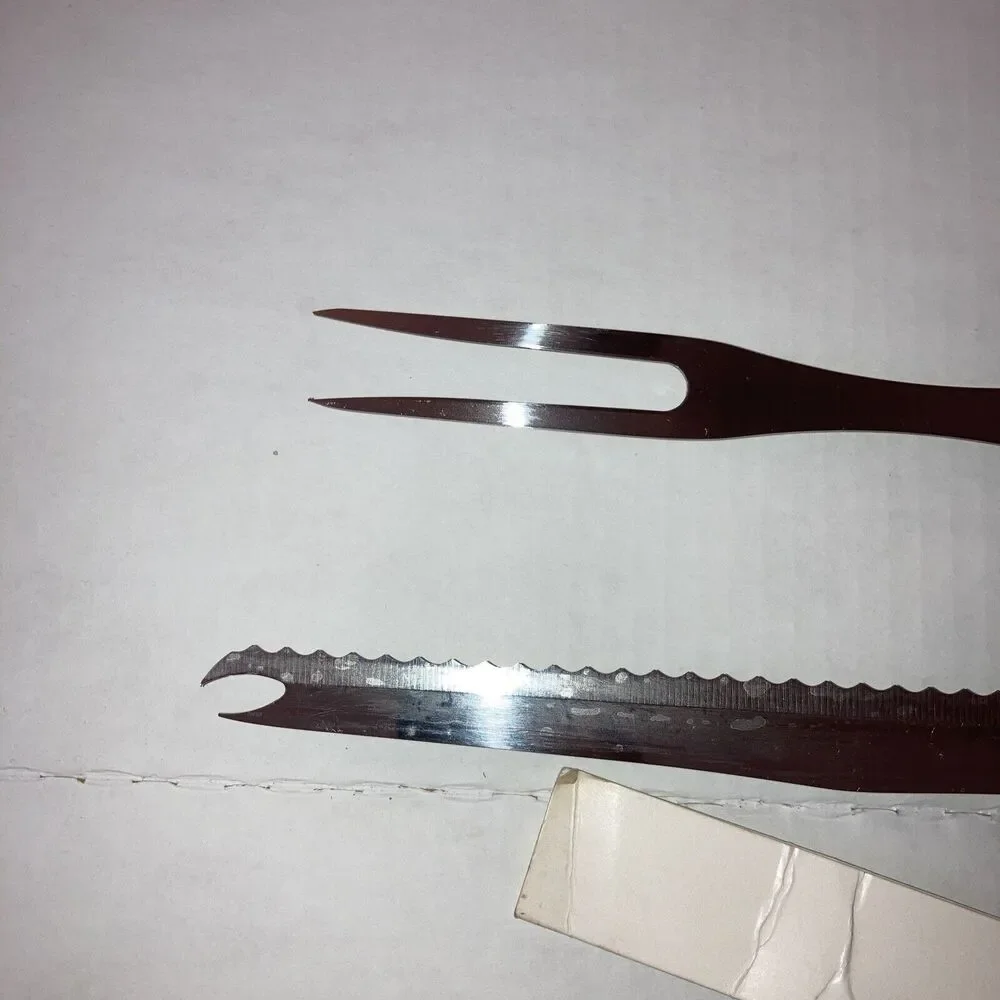Ginsu carving set serrated