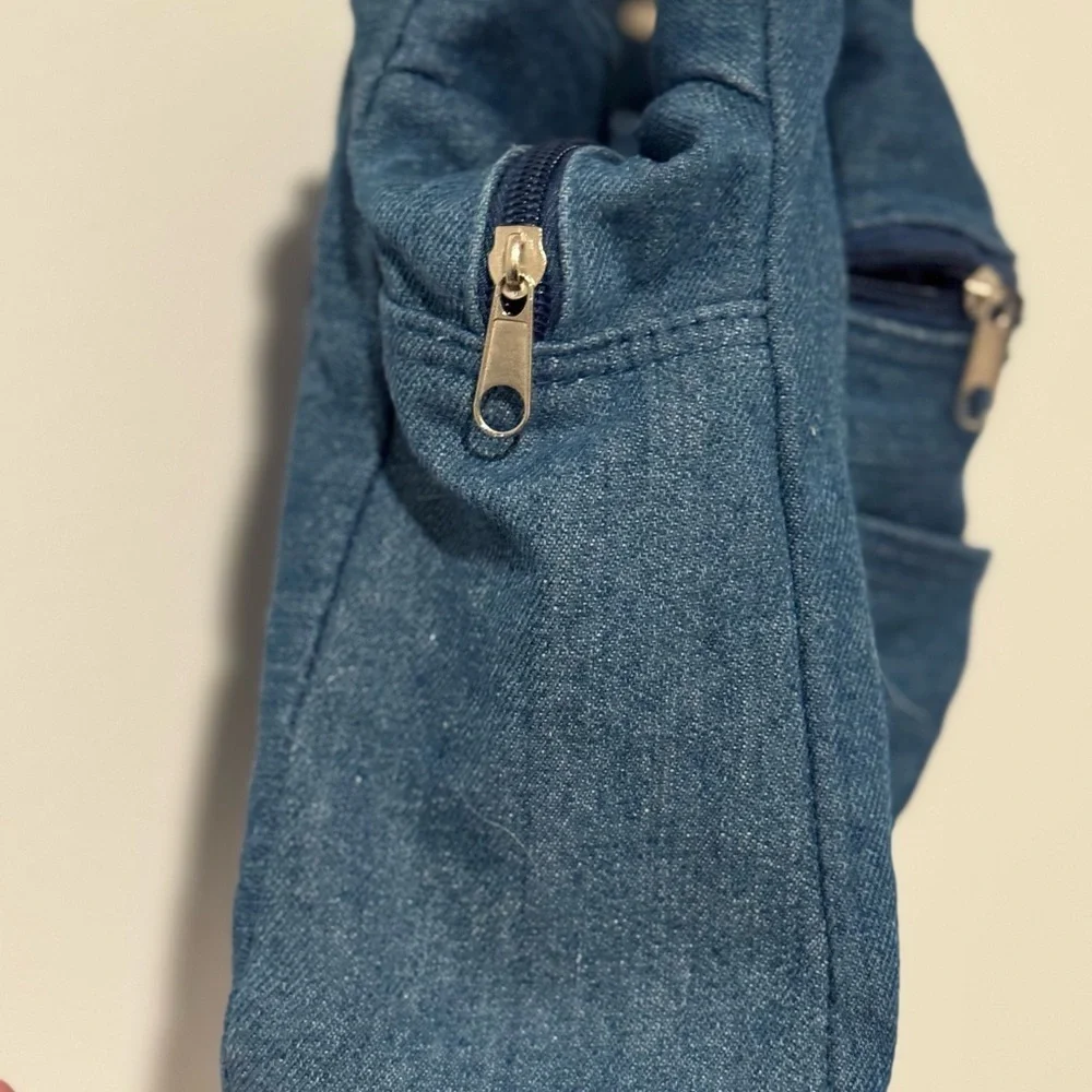 N/A detail casual