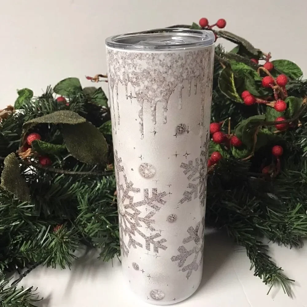 Christmas snowflake 20 oz Tumbler