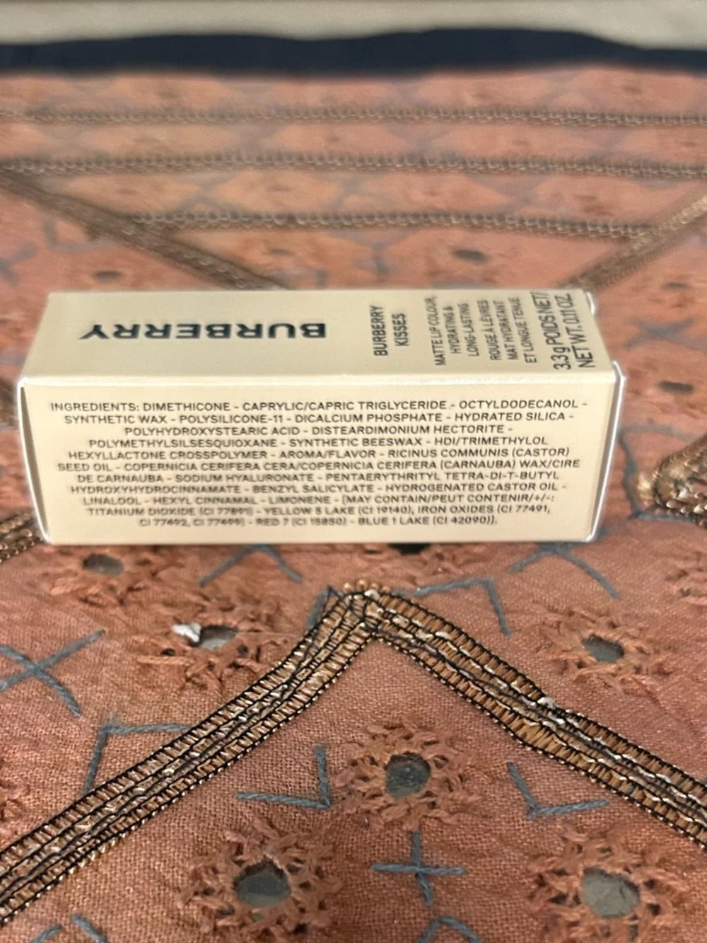 Burberry elegant matte