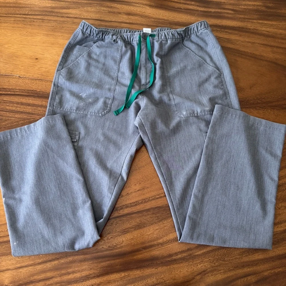 Figs men’s gray