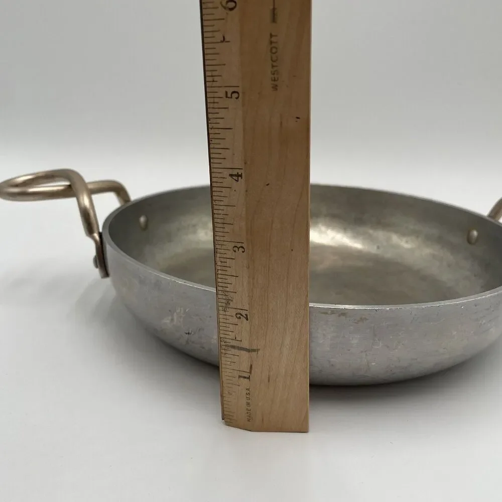 J3 VTG WEAR EVER ALUMINUM HALLITE COPPER TONE HANDLES #V901 PAN SKILLET NO LID