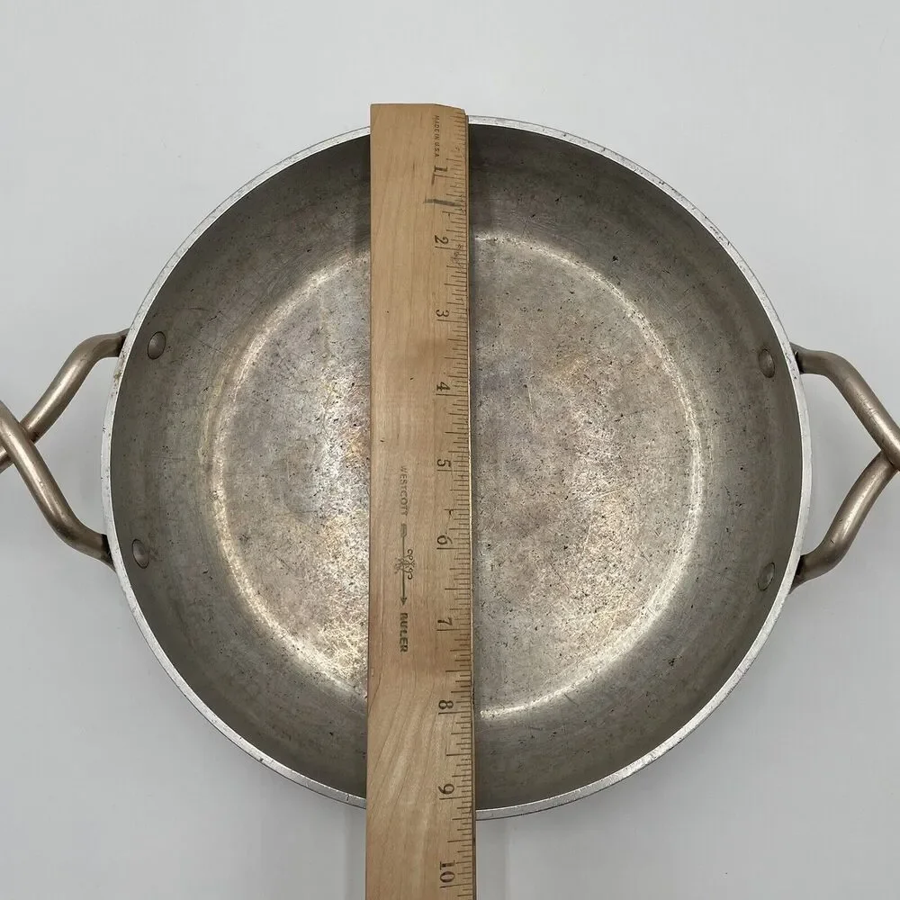 J3 VTG WEAR EVER ALUMINUM HALLITE COPPER TONE HANDLES #V901 PAN SKILLET NO LID