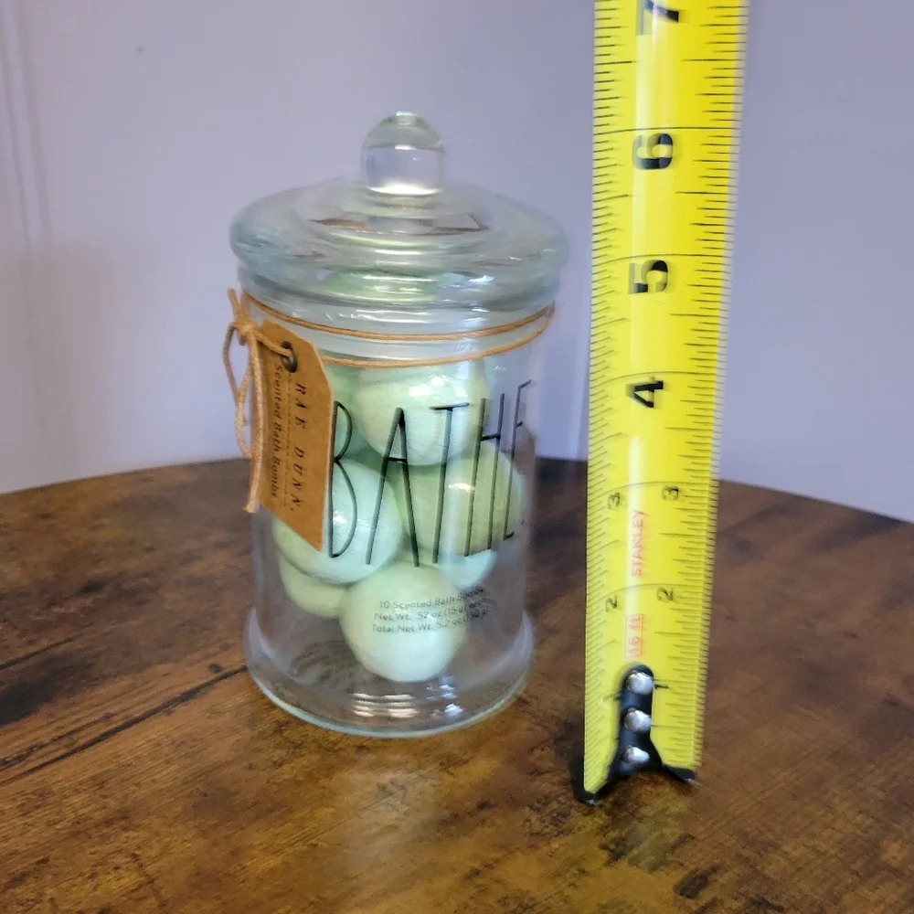 Rae Dunn Glass Bathe Jar/lid with eucaluptus Bath Bombs-sea foam green