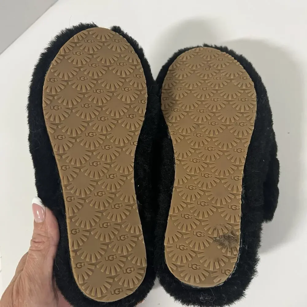 UGG outsole fluff young