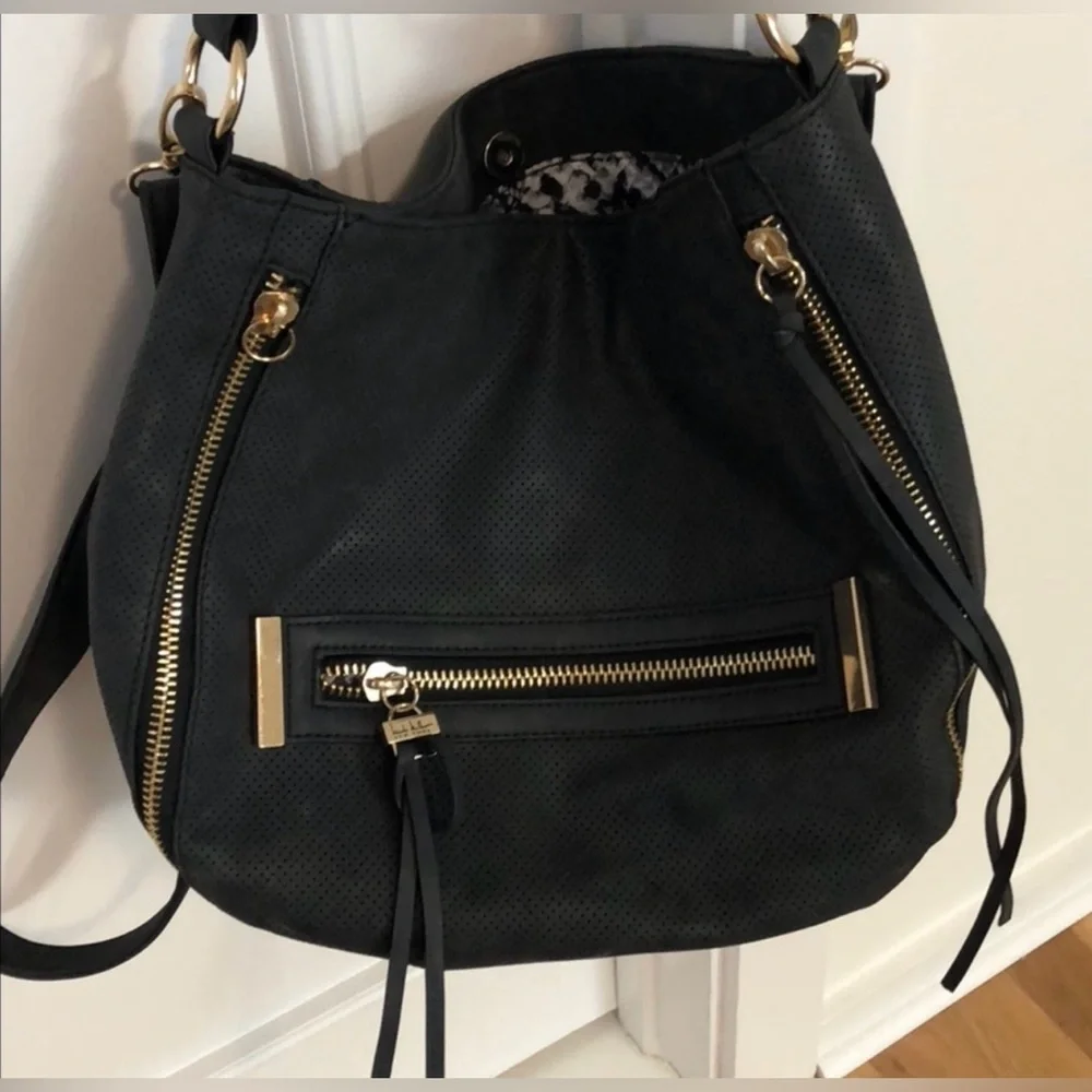 Nicole Miller New York it polished