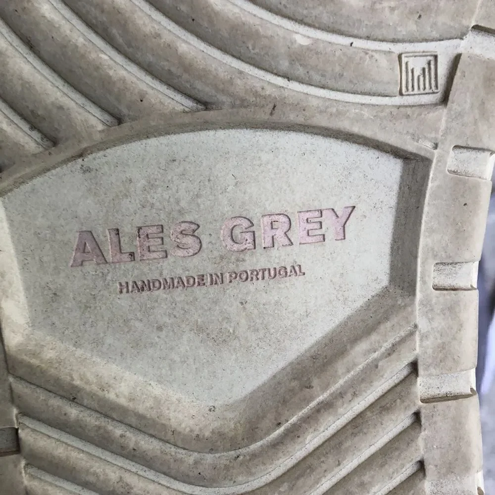 ales grey design heavy pictures