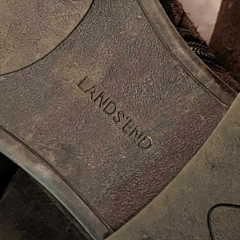 Lands End sleek preloved
