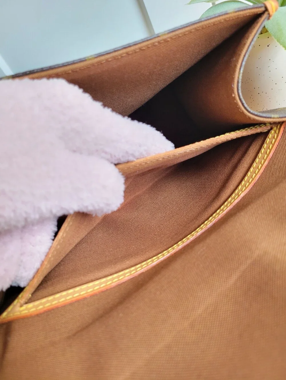 Louis Vuitton Crossbody Shoulder Bag BEL AIR Pm Monogram