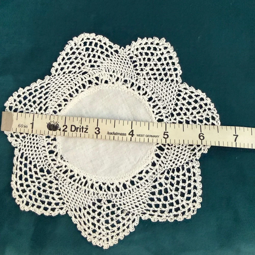 N/A vintage linen