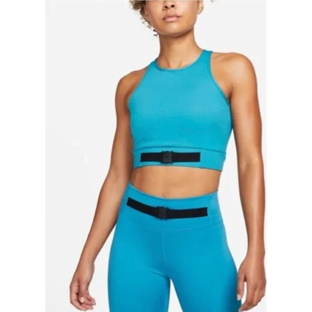 Nike Top Bra Women’s Dri-FIT Buckle Cropped Training Tank‎ Size Small