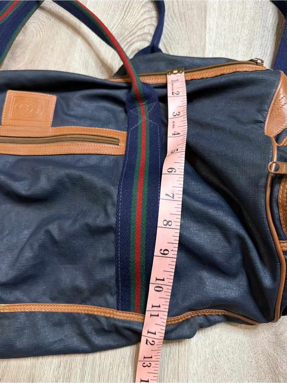 Gucci stylish navy
