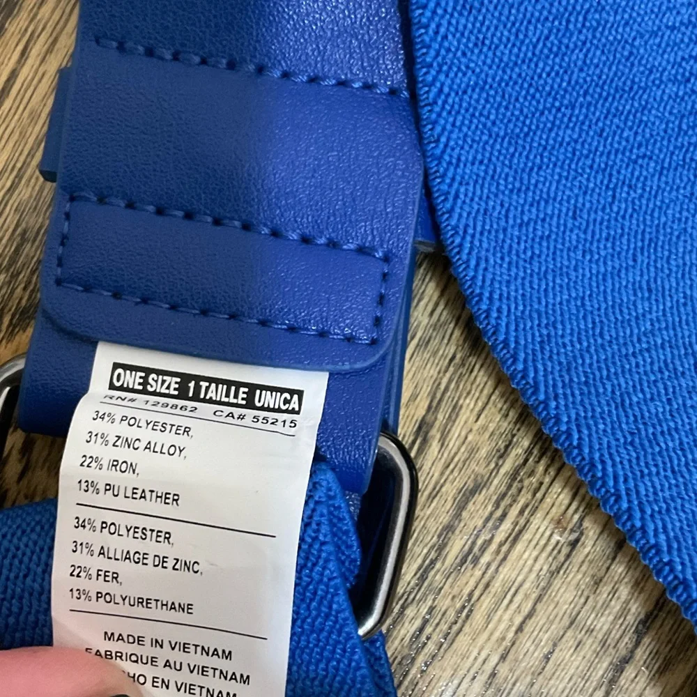 Kids’ Nike Baseball Elastic Belt, blue & white, silver buckle, One Size, NWOT