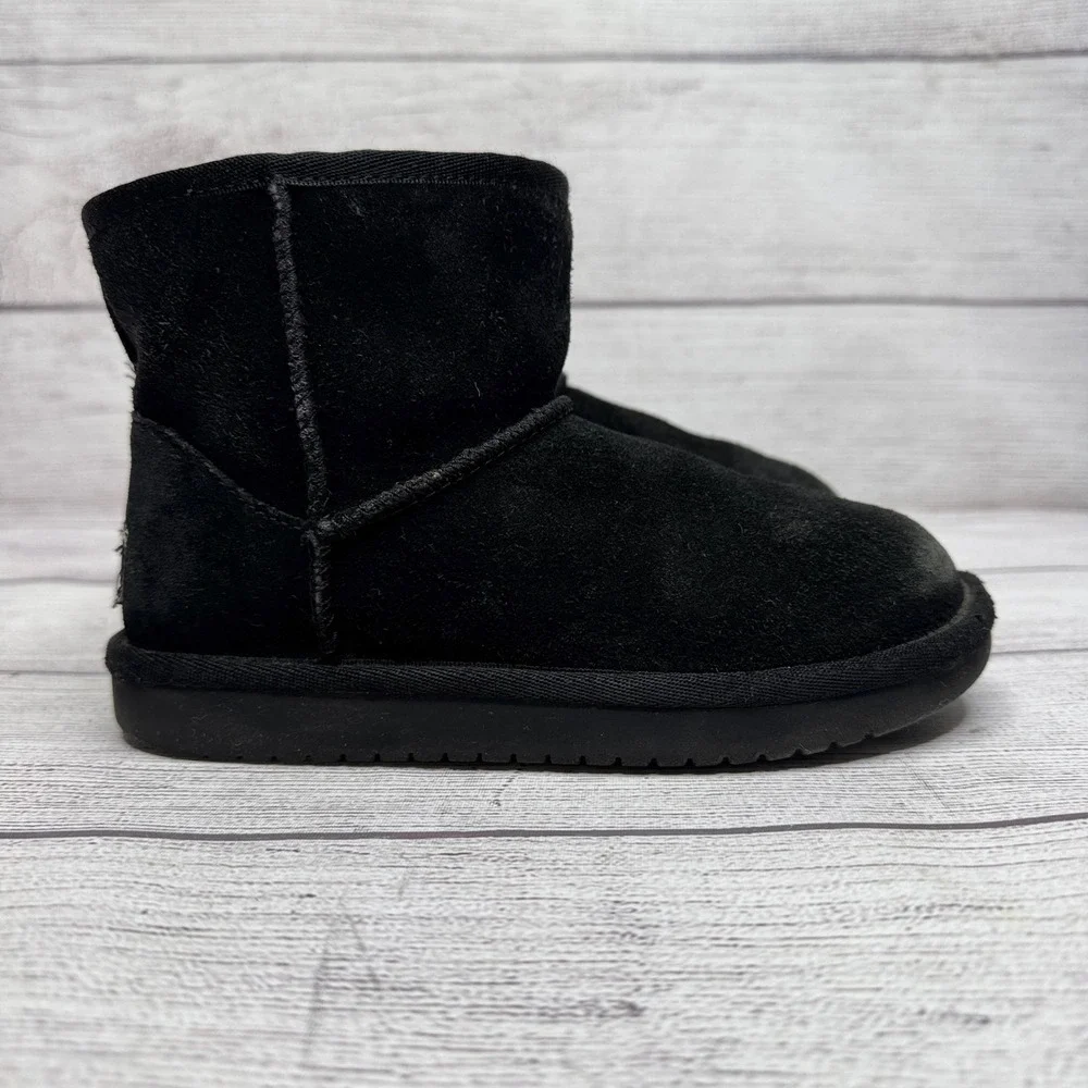 Koolaburra cozy stylish