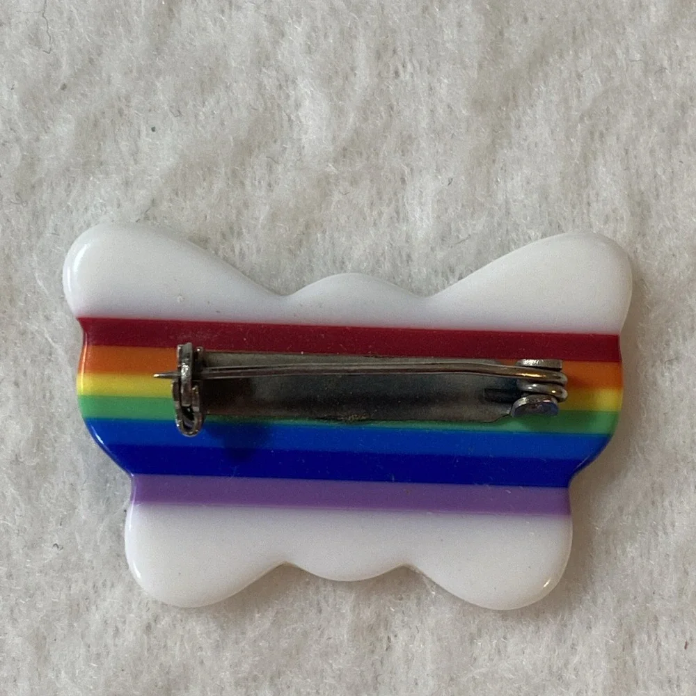 Little Orphan Annie Necklace Plastic Metal‎ Pin Butterfly Heart Sandy Rainbow