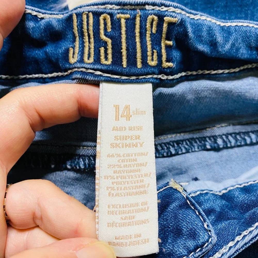 Justice features rise