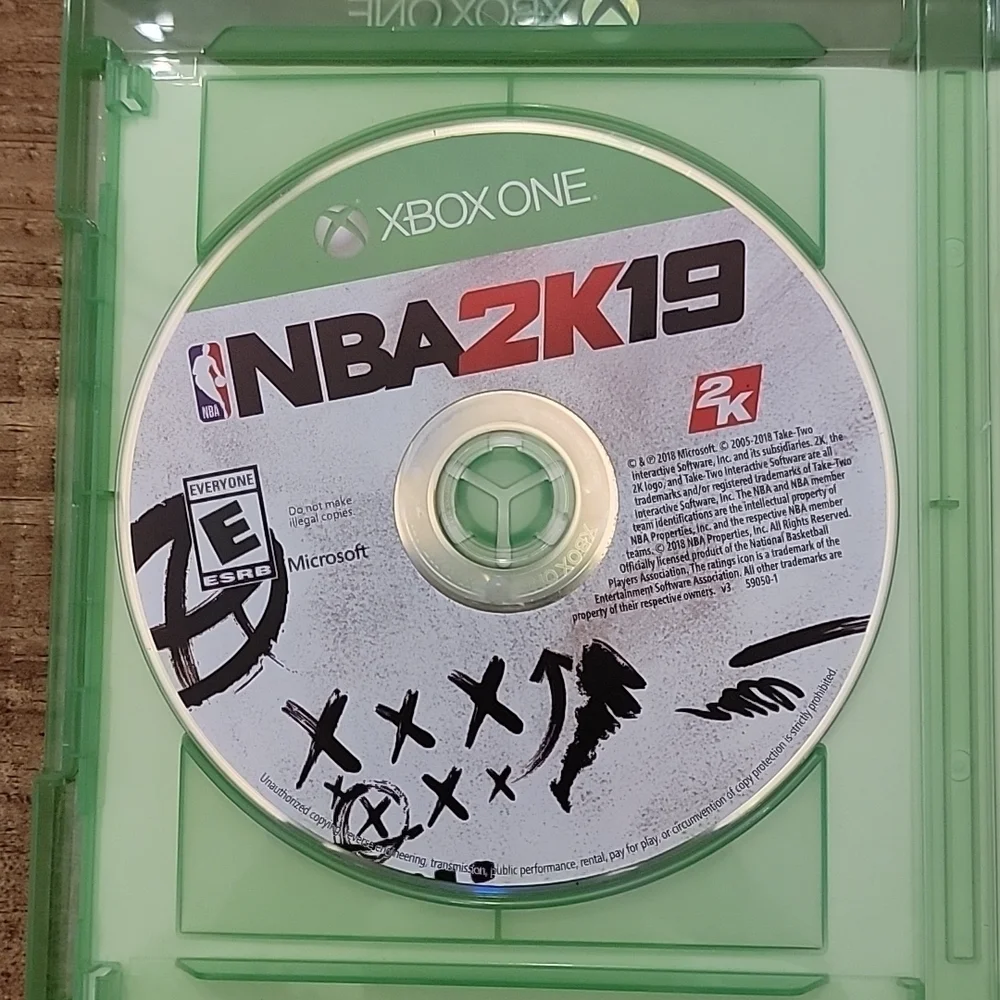 XBOX‎ ONE - NBA 2K19 video game DVD & case