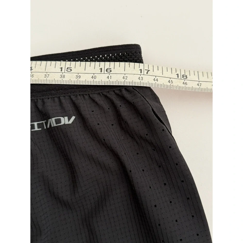 Nike aeroswift dri