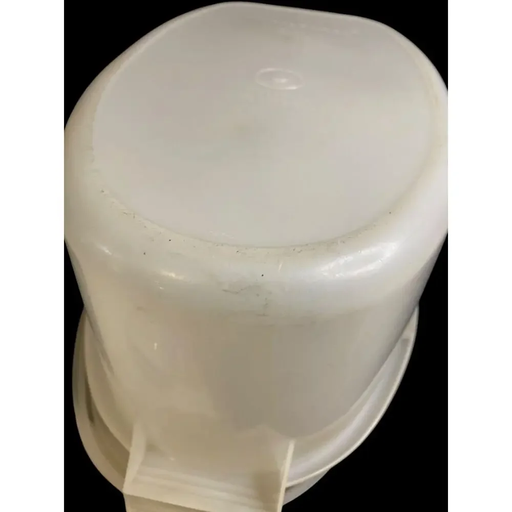 Tupperware shown good wear