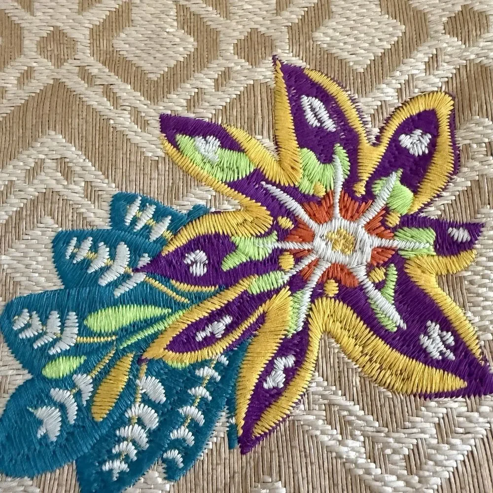 Vera Bradley 11w 8h