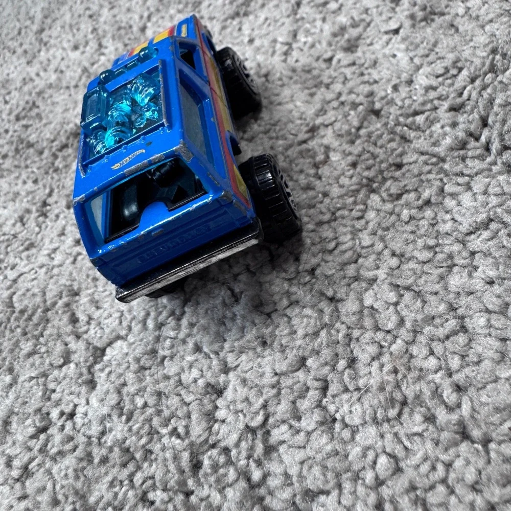 Hot Wheels 2015 4x4 Blazer 1983 Loose