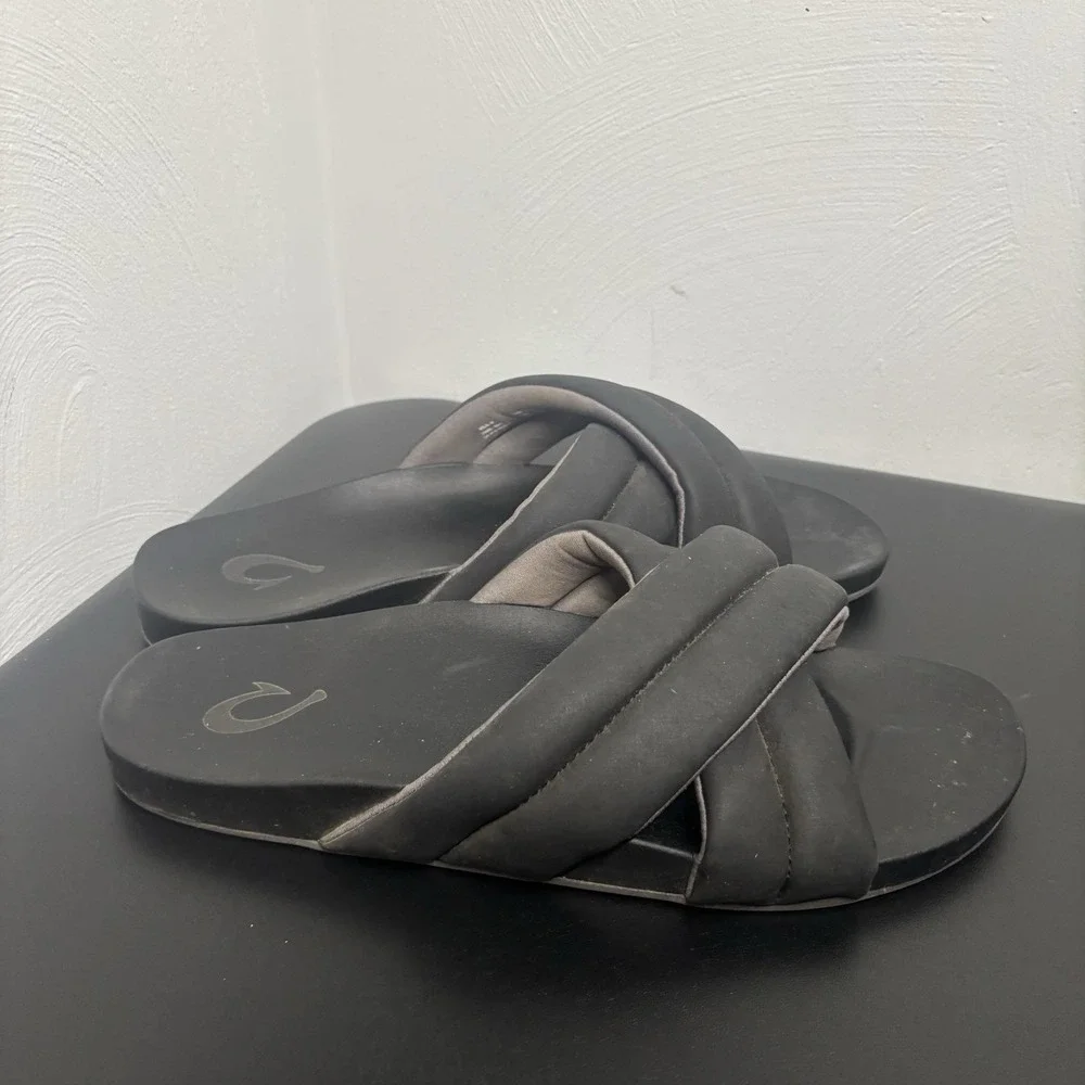 Olukai Women's Hila‎ Black Slide Sandals Slip On Sz 41/11
