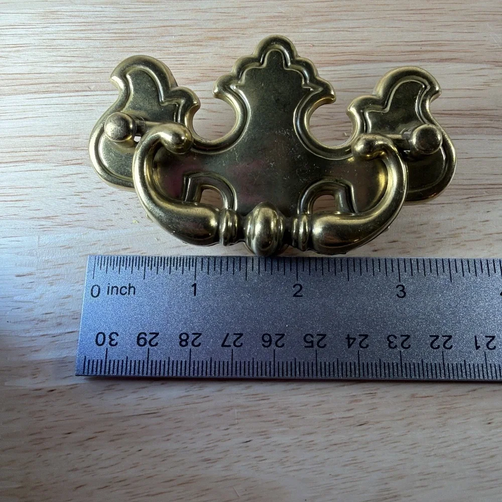 Lot of 12 Vintage 1985 Ilco UNICAN, INC. Canada Brass Drawer Pull 3.5