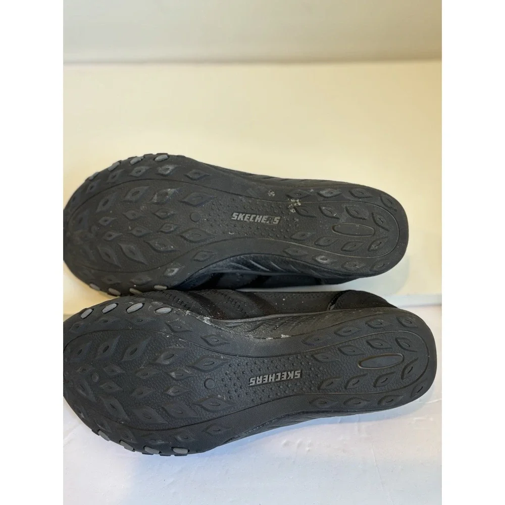 Skechers  Shoes and Uniqweto Size 8