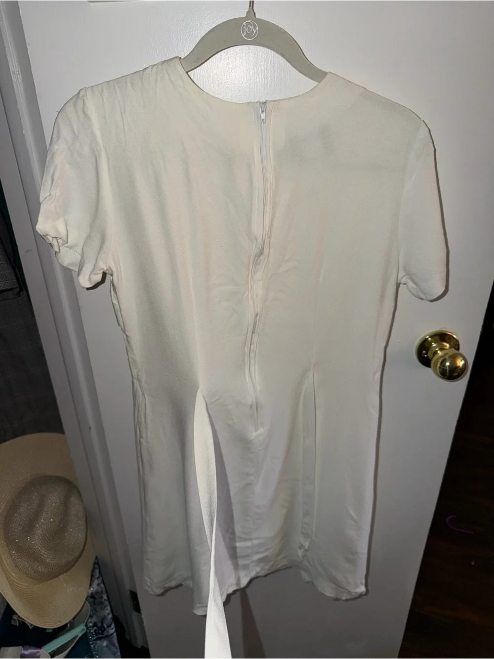 Sara sleek ivory