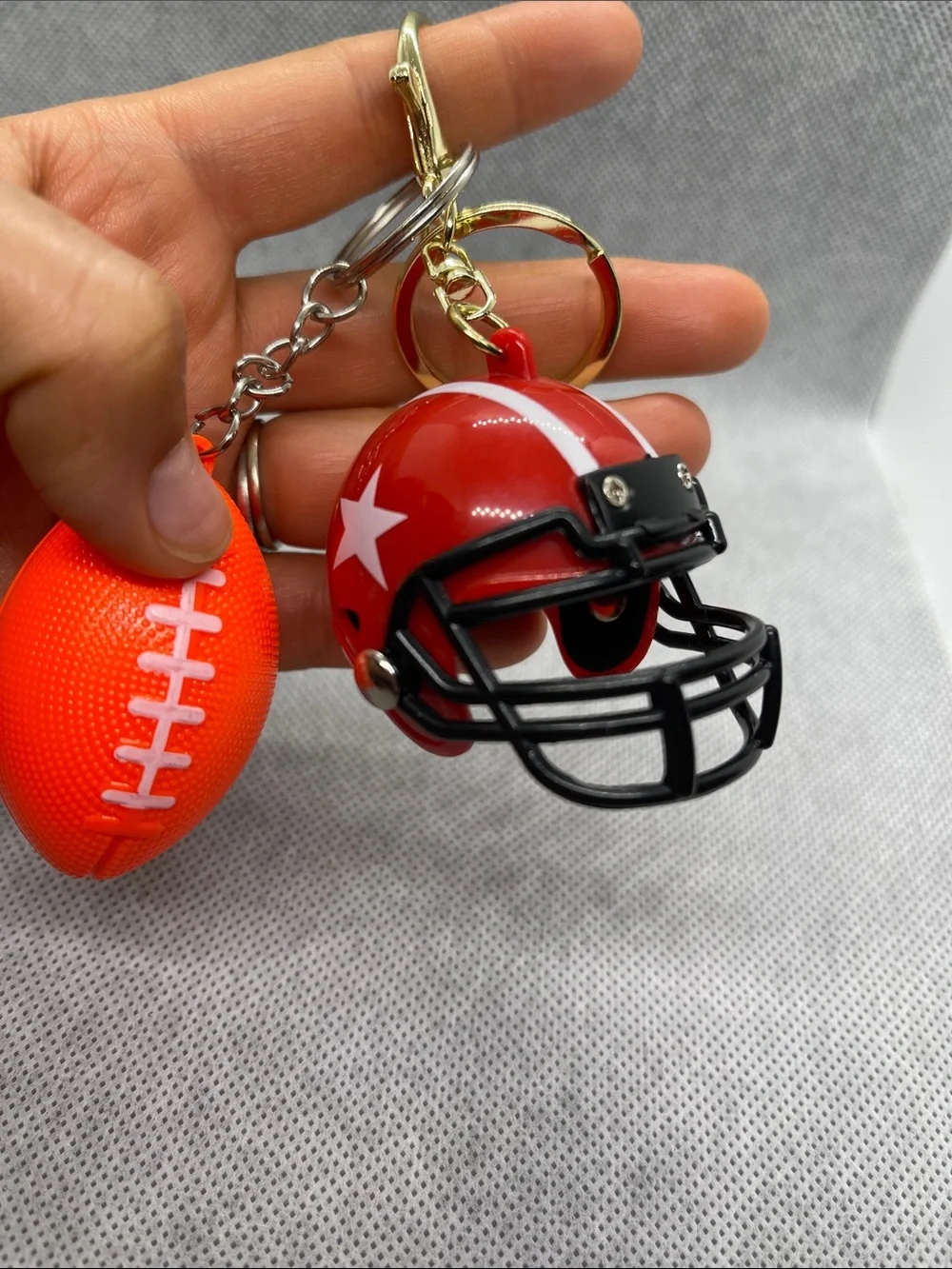 N/A double keychain