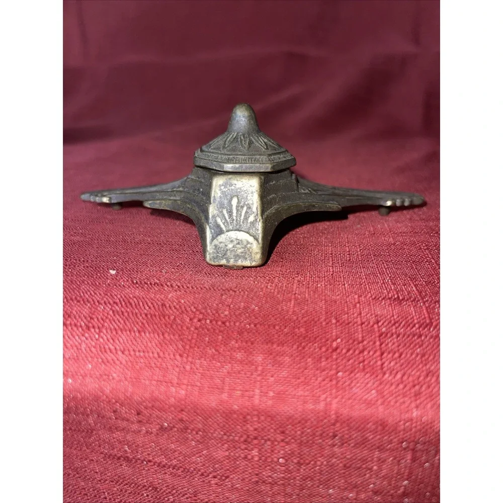 N/A this antique